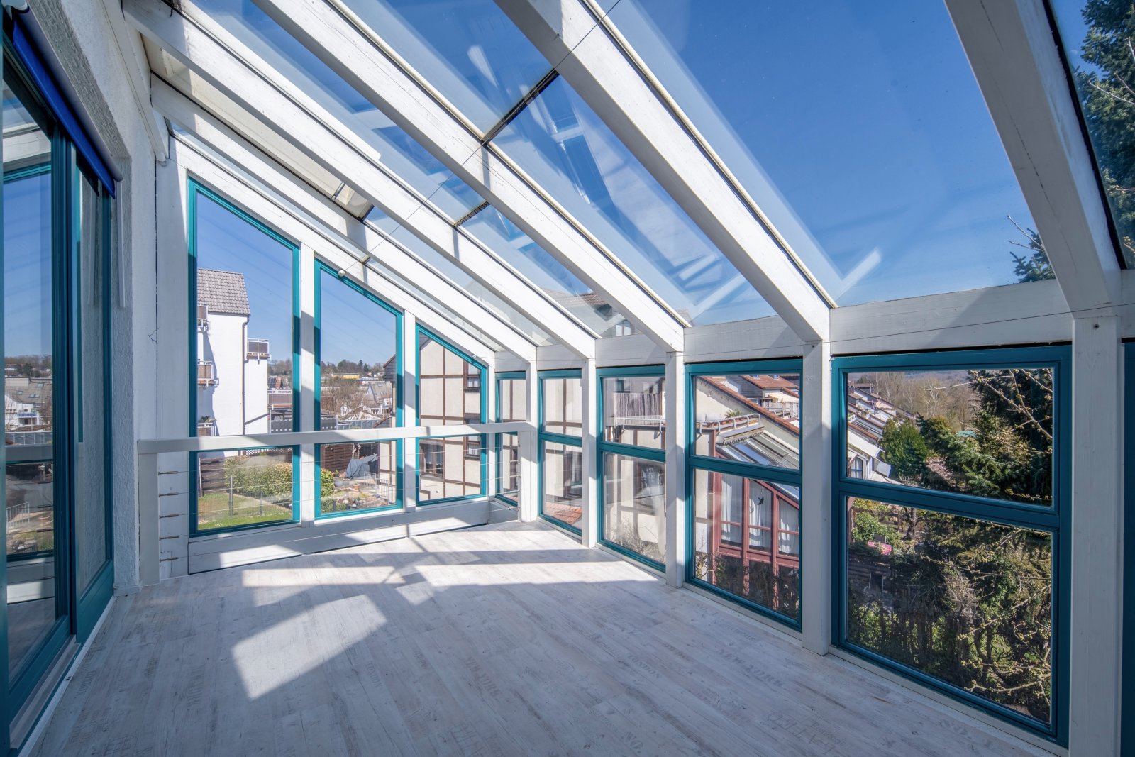 3-Zimmer / Wie im eigenem Haus *IDEAL FÜR PAARE + SINGLES*