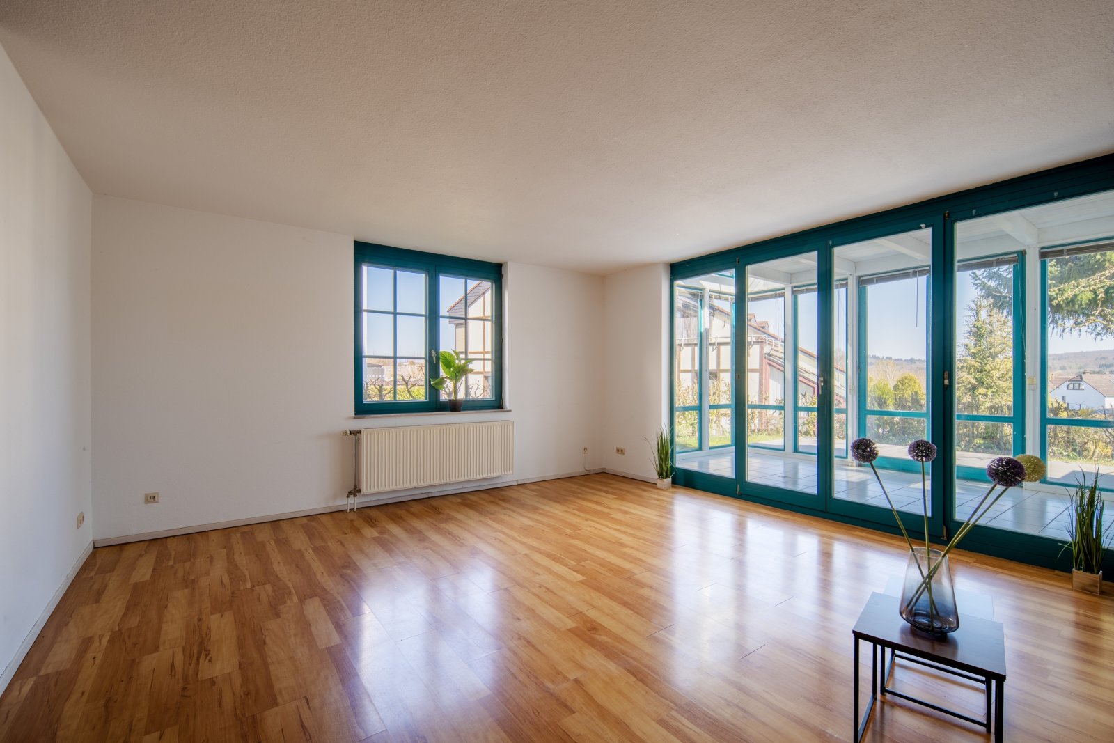 3-Zimmer / Wie im eigenem Haus *IDEAL FÜR PAARE + SINGLES*